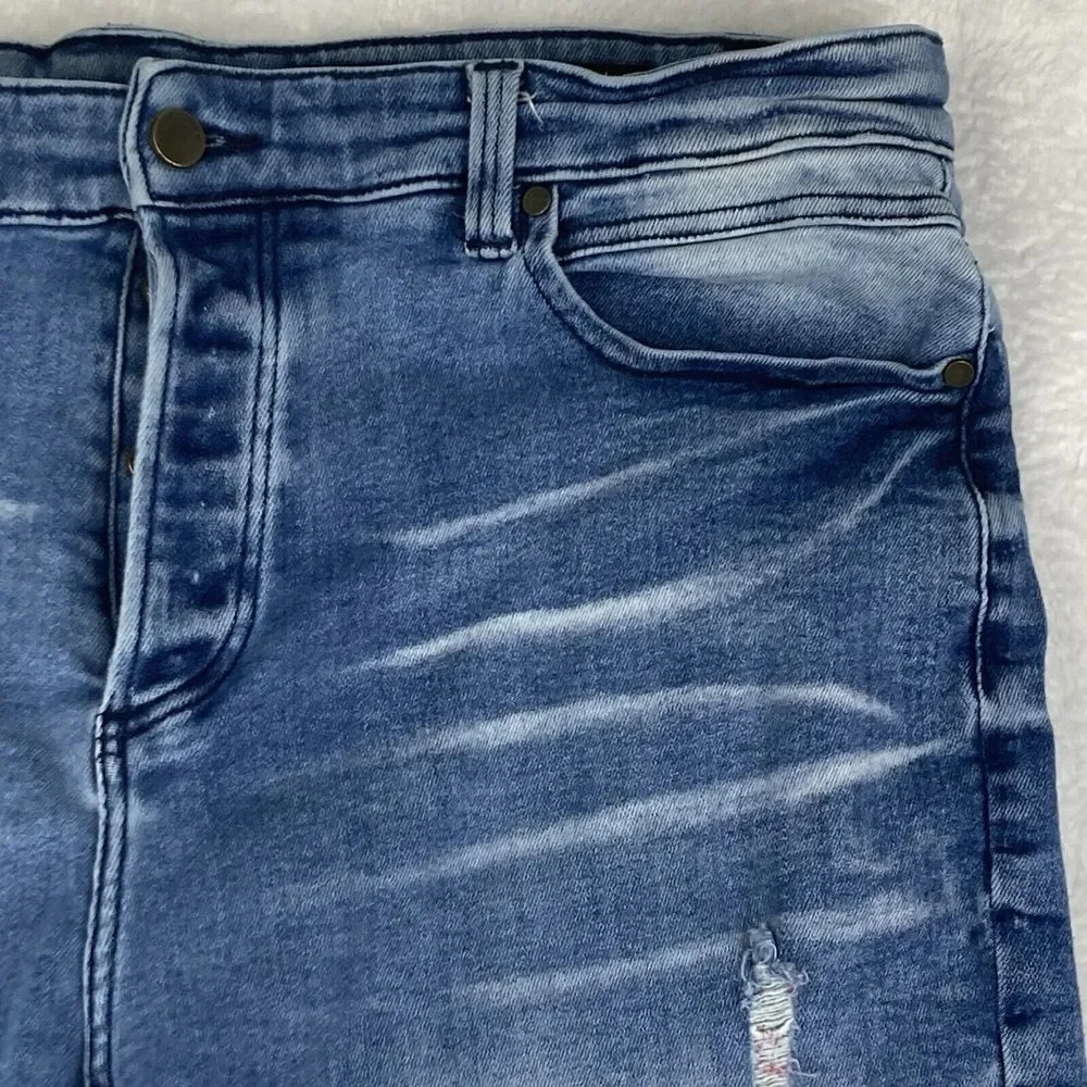 Rockstar Original Ultra Slim Natural Selection Project Distressed Shorts Size 40